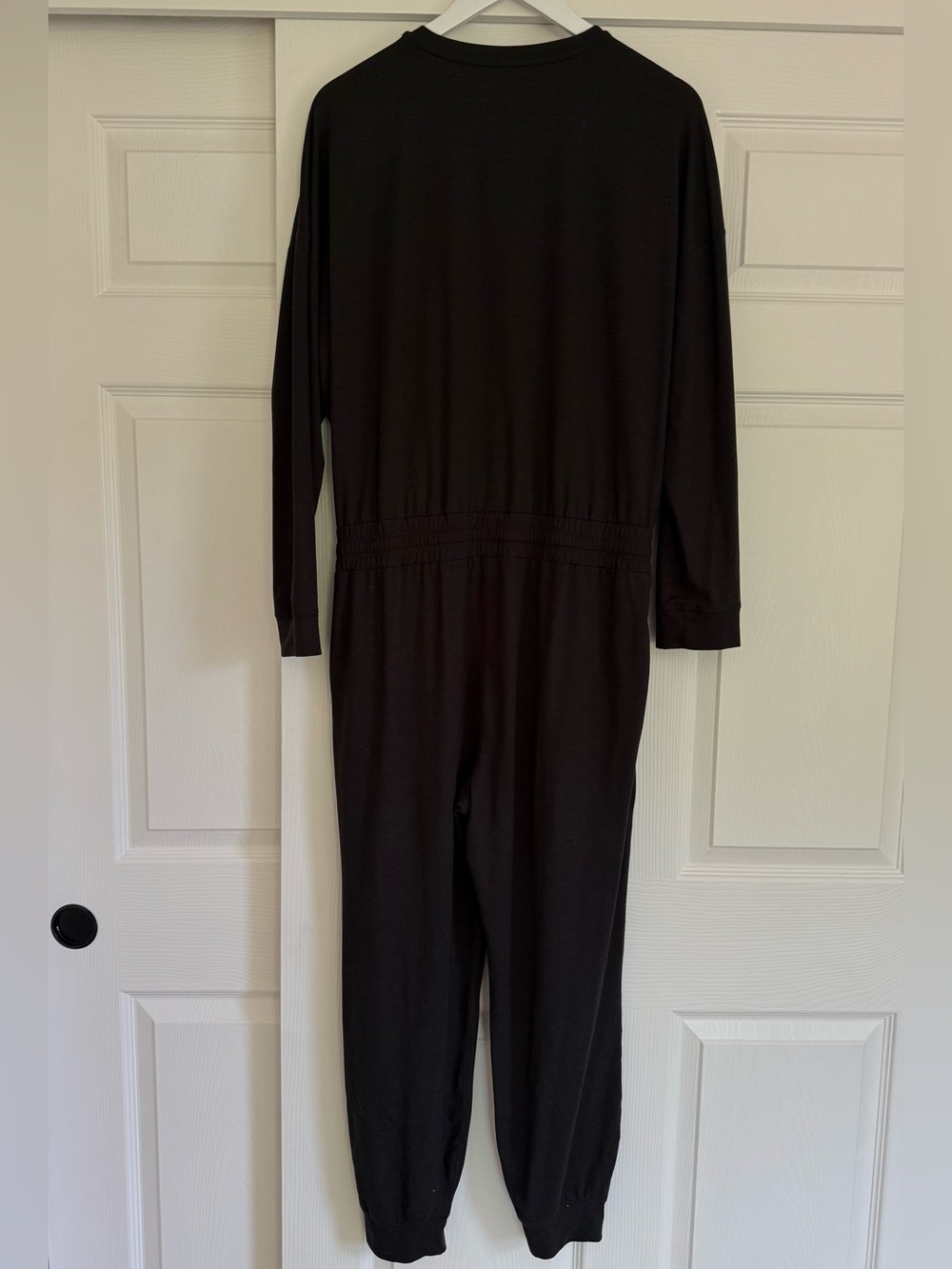 Vuori Lux Henley Long Sleeve Jumpsuit in Heathered Ink - Picture 6 of 6